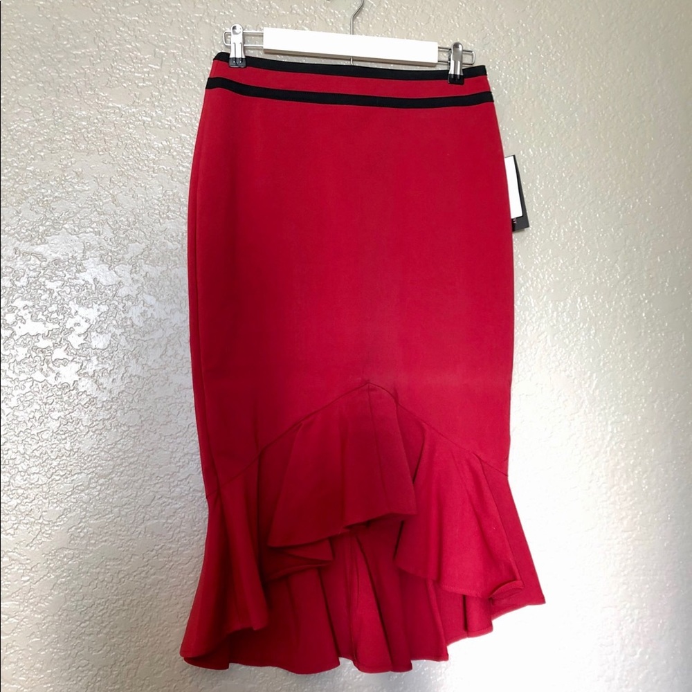 PENCIL SKIRT